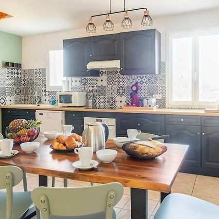 Le N5 Des Hauts De Sarlat Apt Duplex Clim, Piscine, Parking ภายนอก รูปภาพ