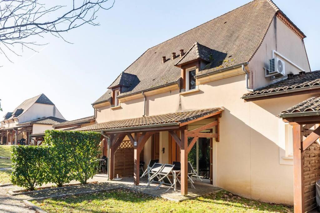 Le N5 Des Hauts De Sarlat Apt Duplex Clim, Piscine, Parking ภายนอก รูปภาพ